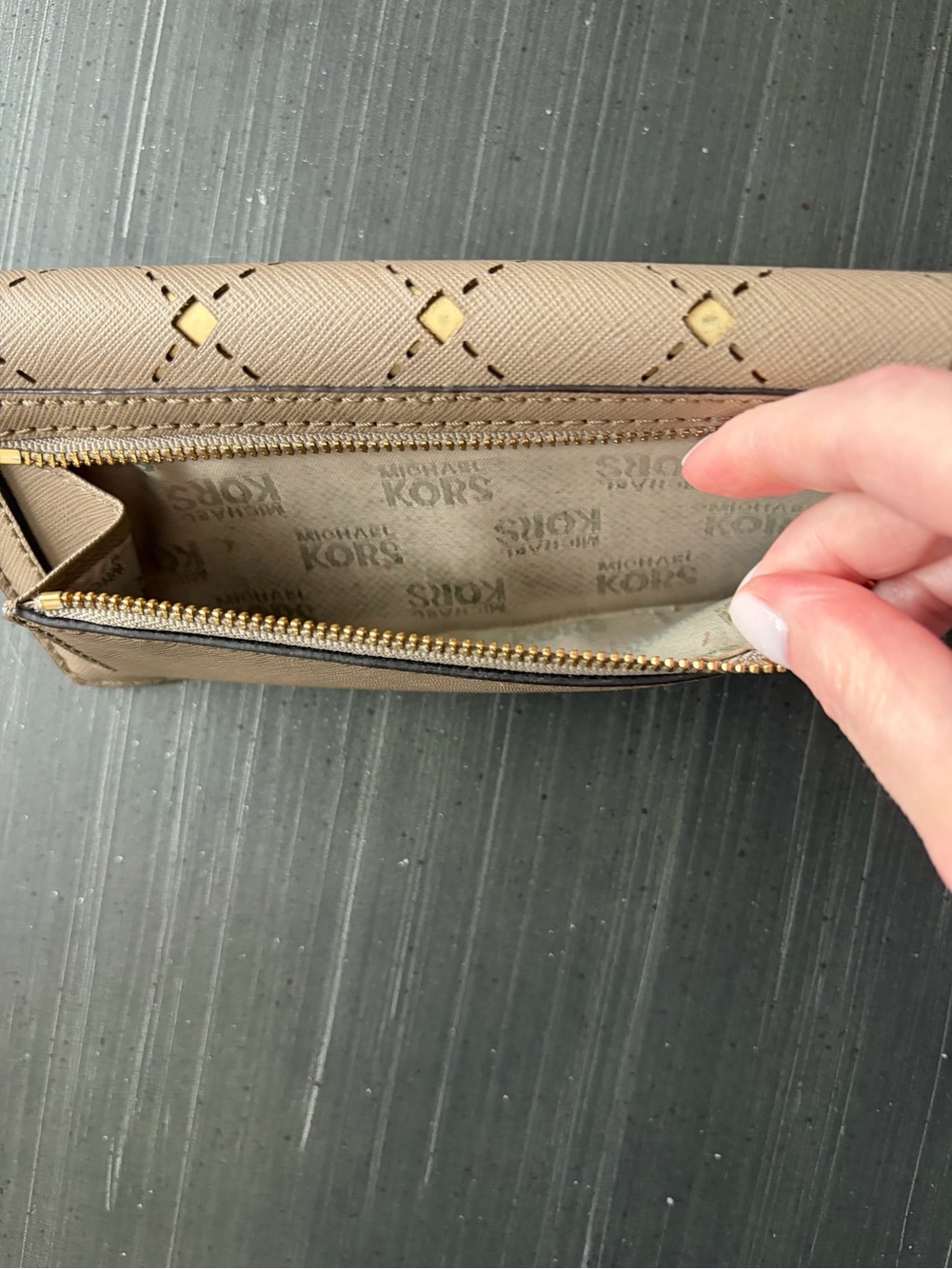 Michael Kors Taupe Quilted Wallet with Gold Studs - Picture 4 of 8